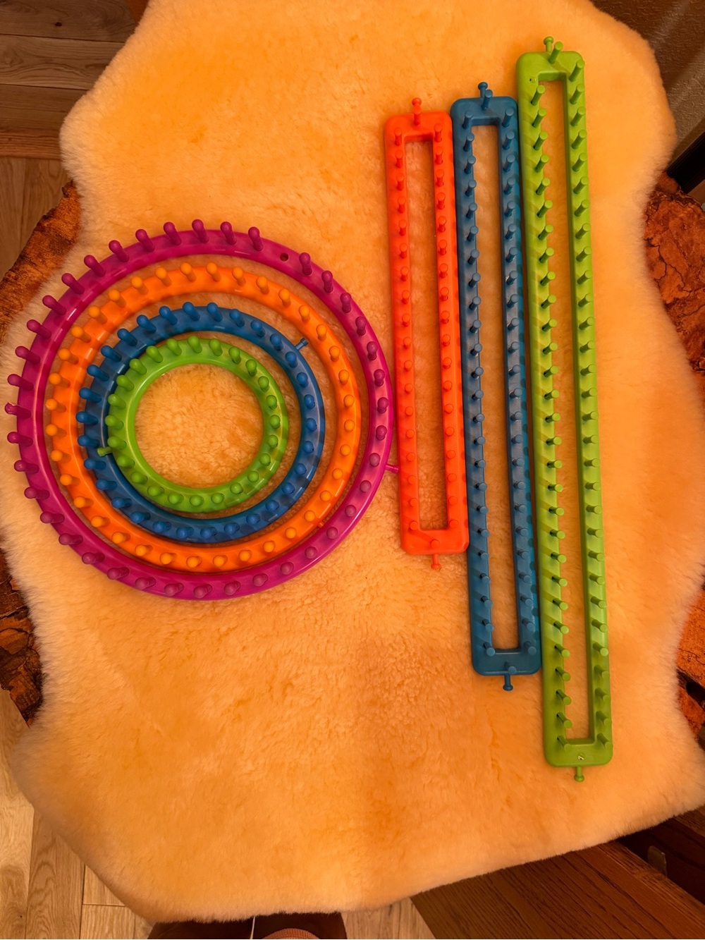 Round & Straight Knitting Looms (set of 7)